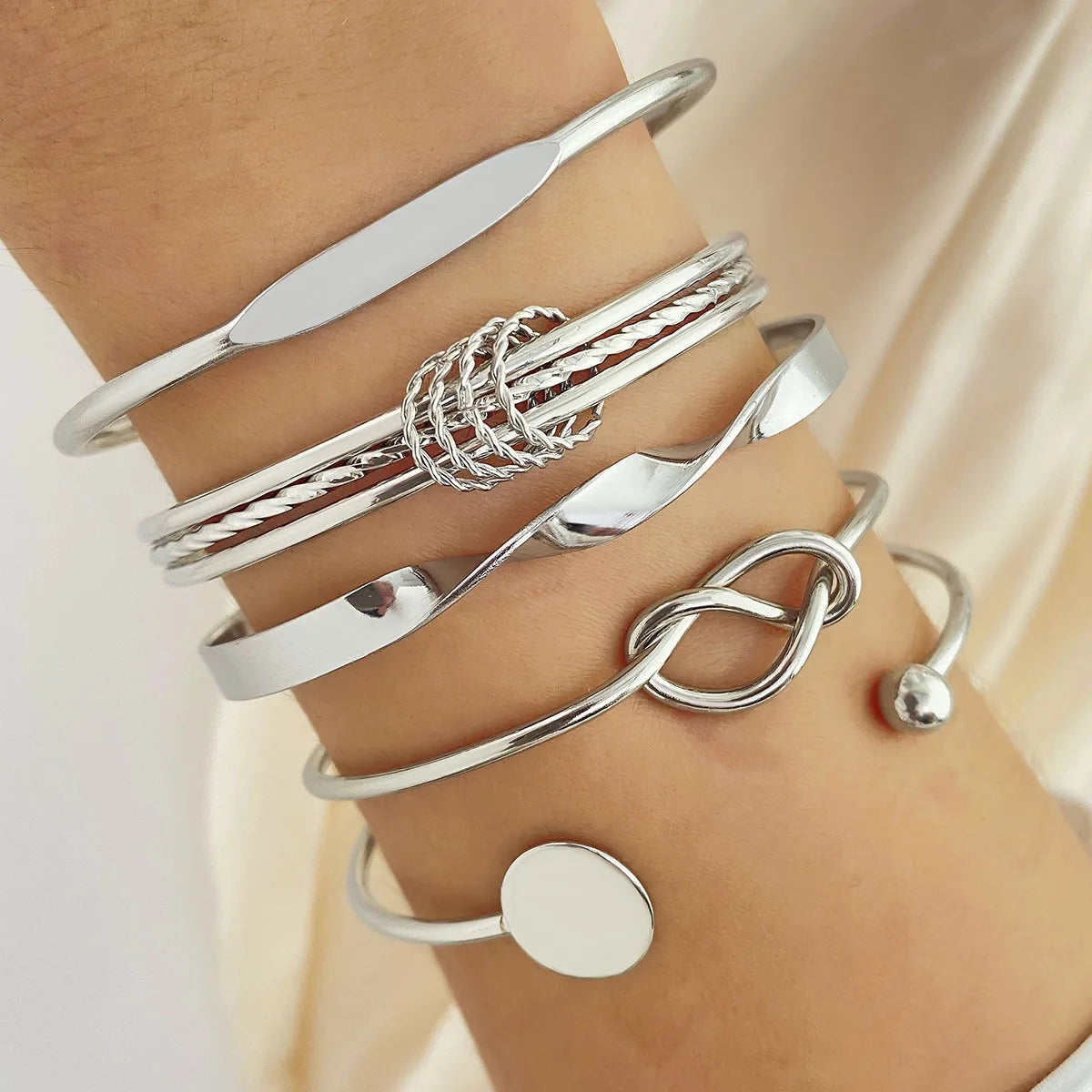 Punk Trendy Multilayer Bracelets for Female Elegant Delicate Twist Sparkling Adjustable Bangles Jewelry Couples Gifts